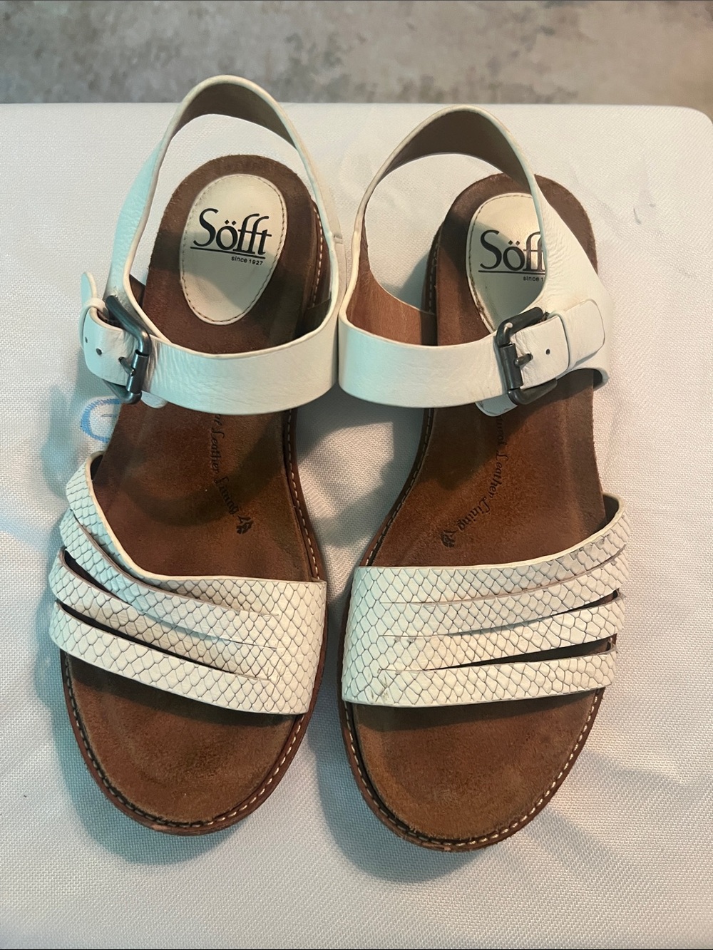 Sofft White Leather Slingback Sandals